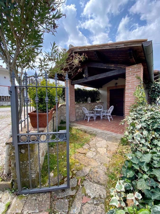 Il Poggio Degli Ulivi Collicello Exterior foto